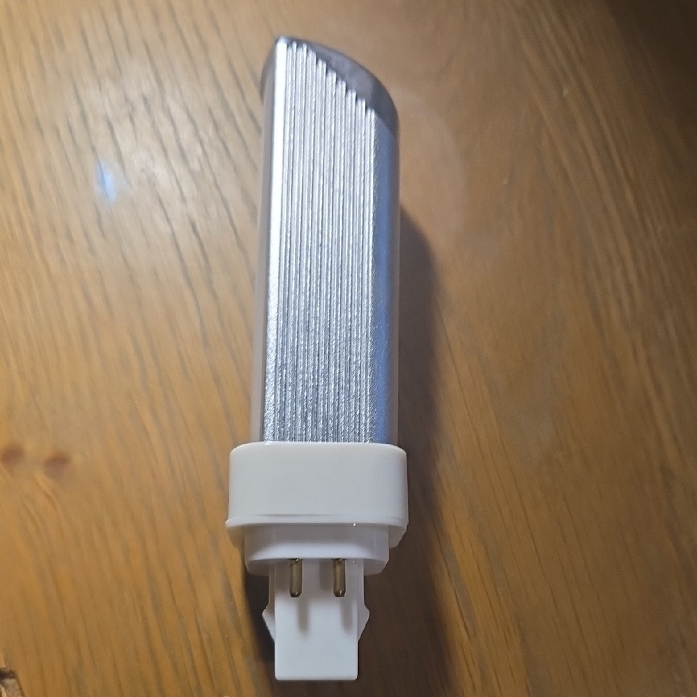 LED Light Bulb - Picture 4 of 6
